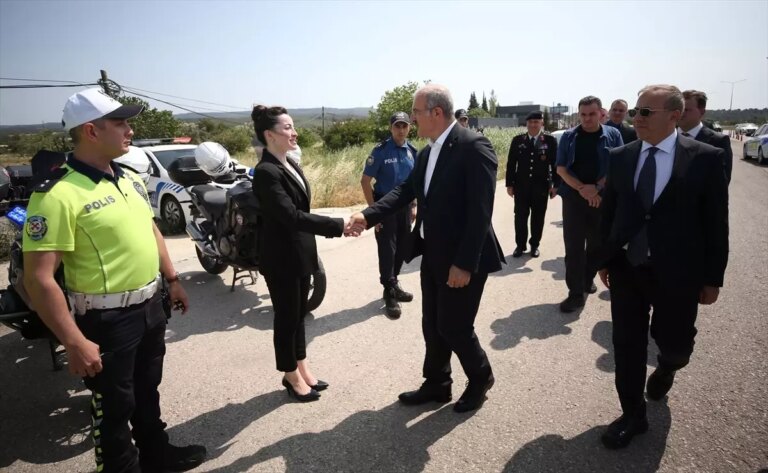 canakkale-valisi-omer-toramandan-kurban-bayrami-trafik-kontrolu-tVwmfdW4.jpg