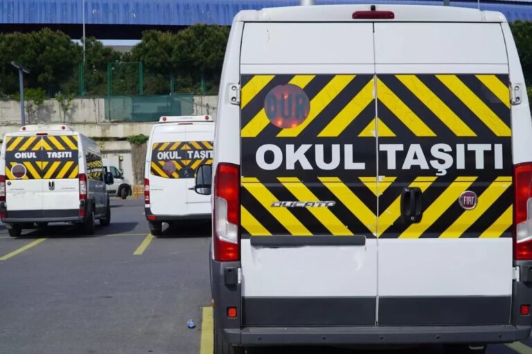 okul-servisi-sahibinden-lise-ogrencisine-cekicle-saldirdi-f1x7xphE.jpg